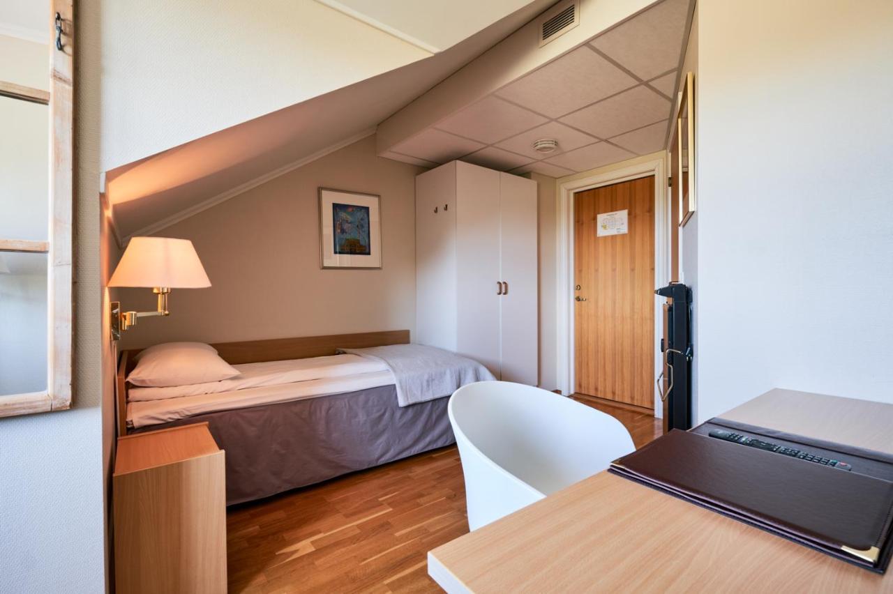 Hotel Og Konferansesenter *